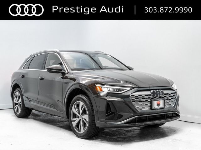 2024 Audi Q8 e-tron Premium Plus