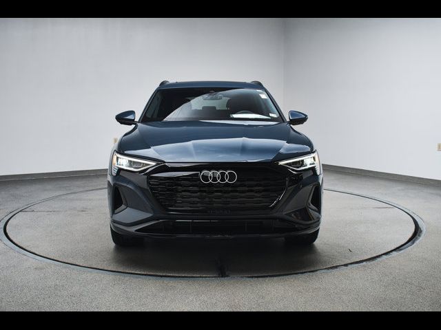 2024 Audi Q8 e-tron Premium Plus