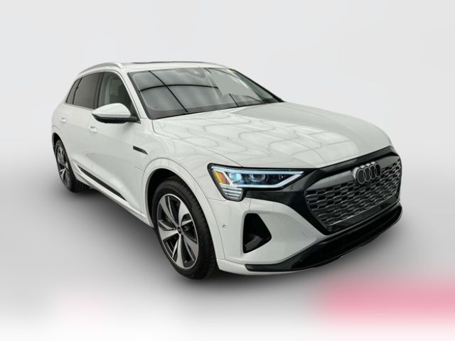 2024 Audi Q8 e-tron Premium Plus