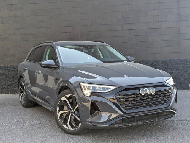 2024 Audi Q8 e-tron Premium Plus