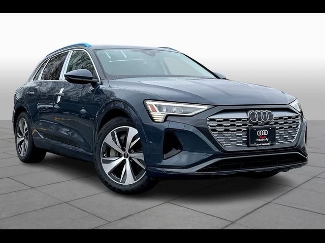 2024 Audi Q8 e-tron Premium Plus