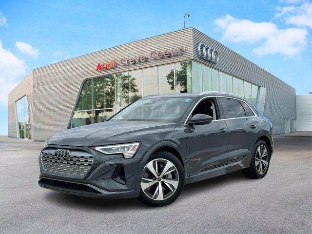 2024 Audi Q8 e-tron Premium Plus