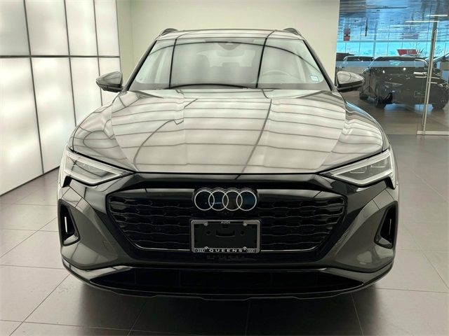 2024 Audi Q8 e-tron Premium Plus