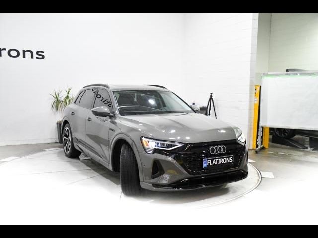 2024 Audi Q8 e-tron Premium Plus