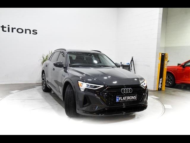 2024 Audi Q8 e-tron Premium Plus