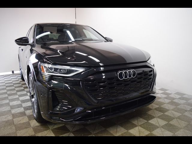 2024 Audi Q8 e-tron Sportback S line Premium Plus