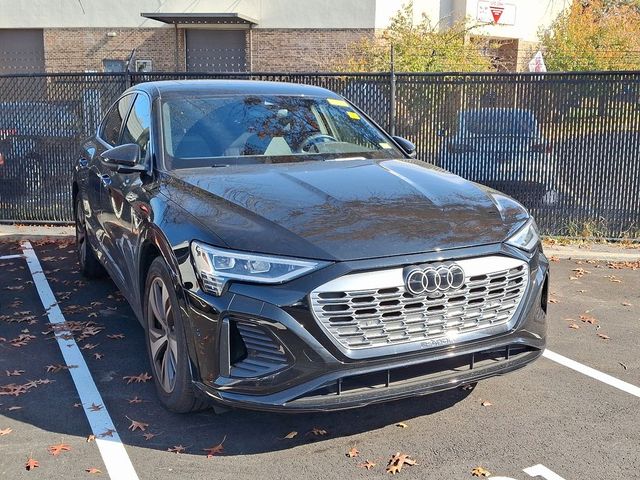 2024 Audi Q8 e-tron Sportback S line Premium Plus