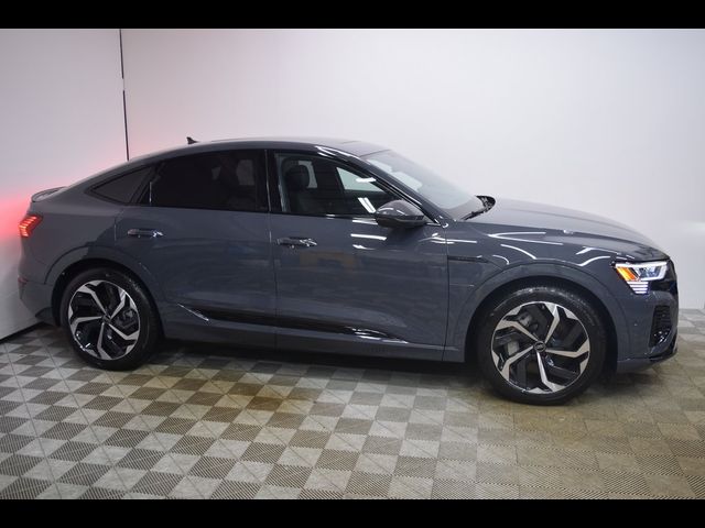 2024 Audi Q8 e-tron Sportback S line Premium Plus