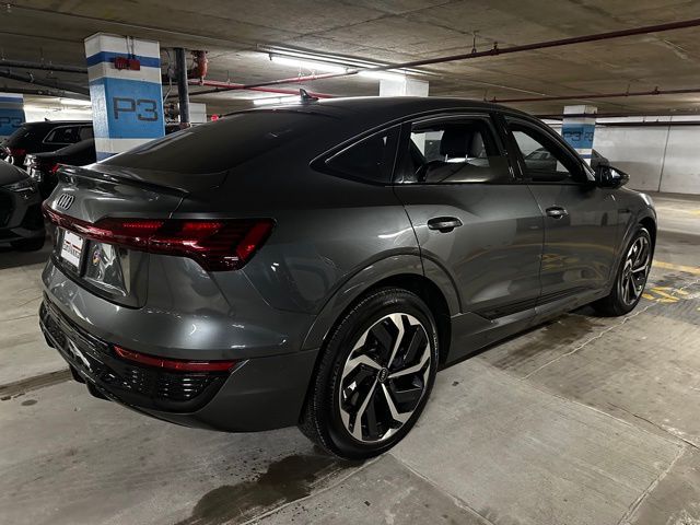 2024 Audi Q8 e-tron Sportback S line Premium Plus