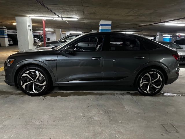 2024 Audi Q8 e-tron Sportback S line Premium Plus