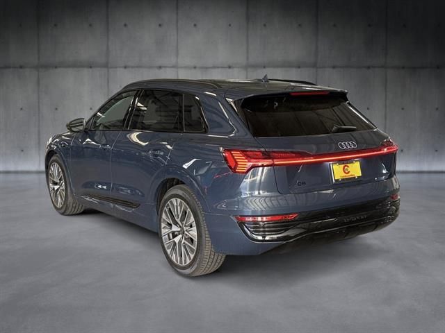 2024 Audi Q8 e-tron Premium Plus