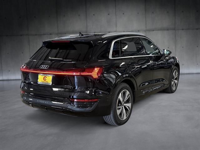 2024 Audi Q8 e-tron Premium Plus