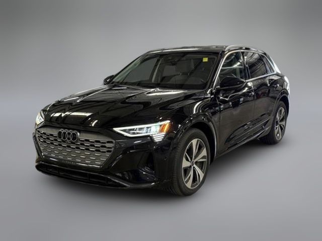 2024 Audi Q8 e-tron Premium Plus