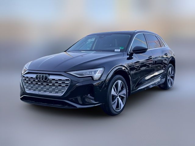 2024 Audi Q8 e-tron Premium Plus