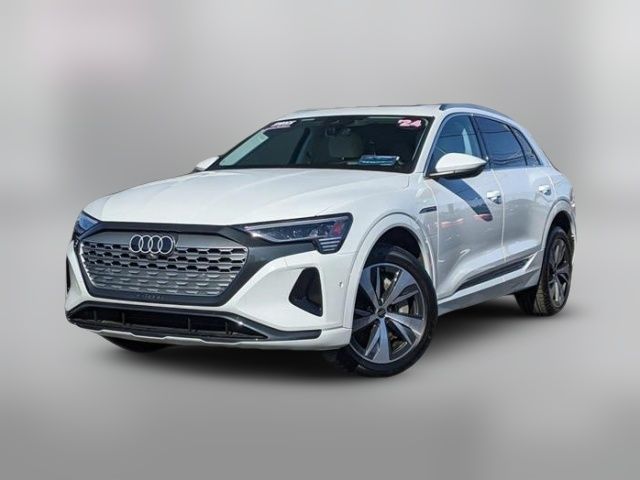 2024 Audi Q8 e-tron Prestige