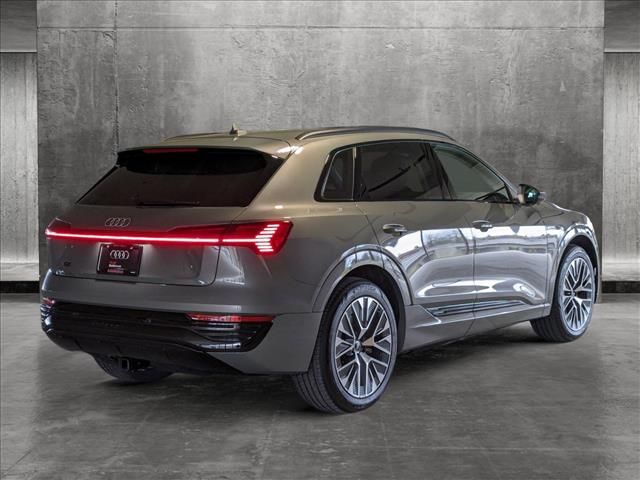 2024 Audi Q8 e-tron Prestige