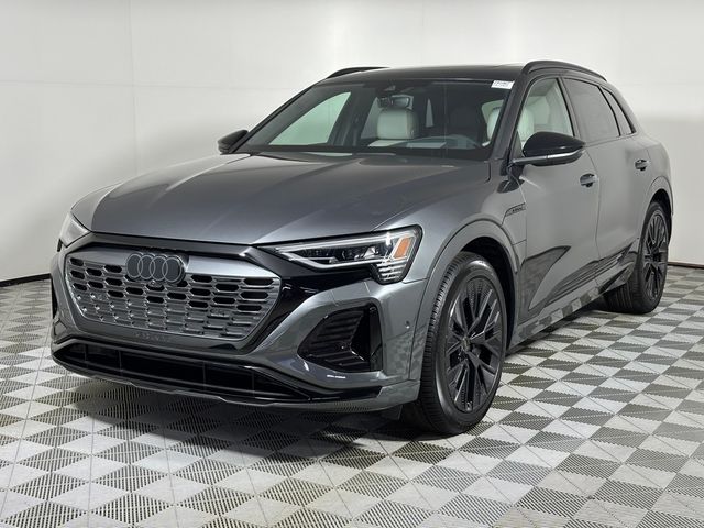 2024 Audi Q8 e-tron Prestige