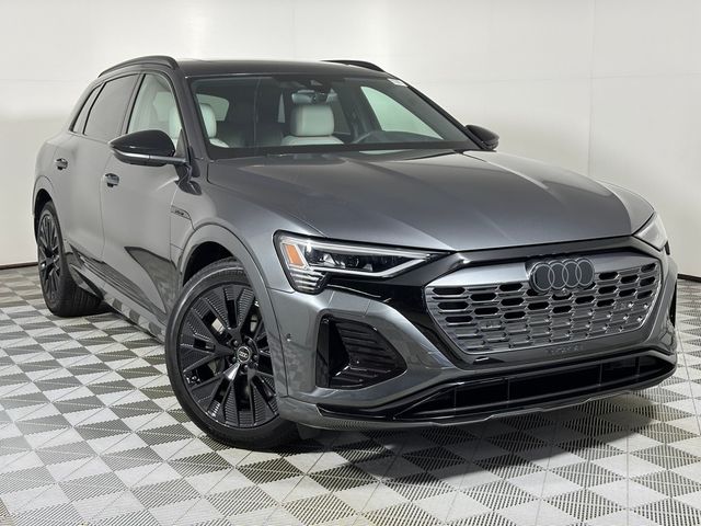 2024 Audi Q8 e-tron Prestige