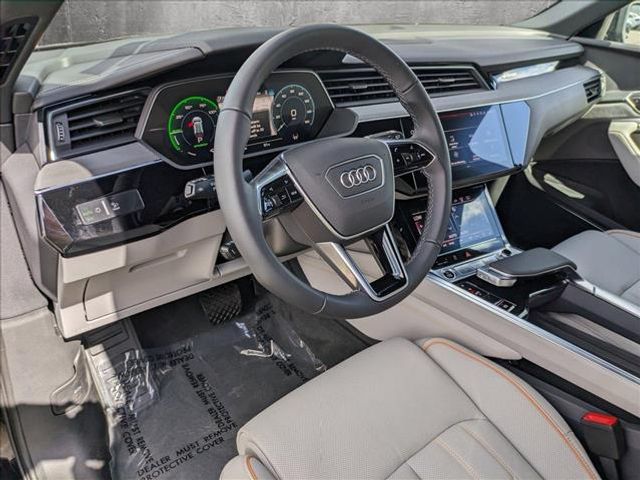 2024 Audi Q8 e-tron Prestige