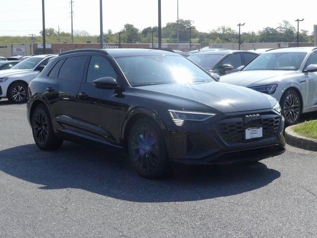 2024 Audi Q8 e-tron Prestige