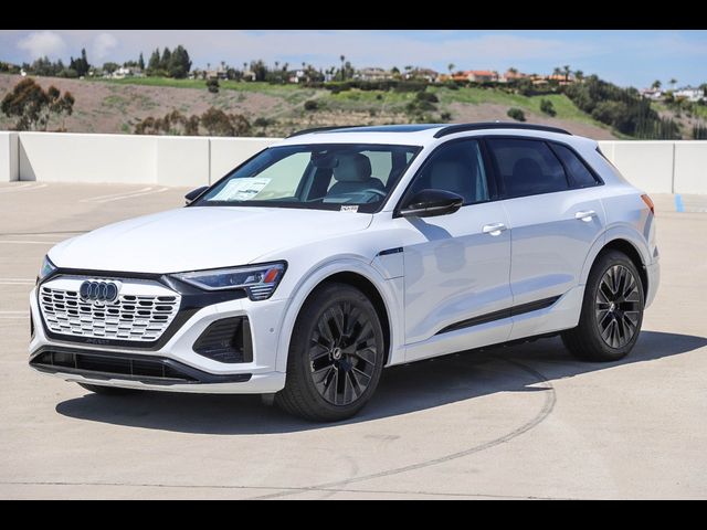 2024 Audi Q8 e-tron Prestige