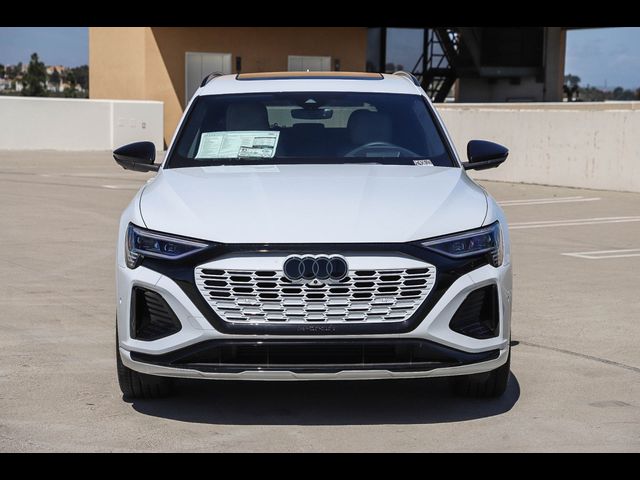 2024 Audi Q8 e-tron Prestige