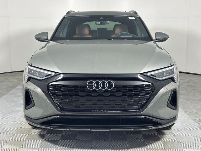 2024 Audi Q8 e-tron Prestige