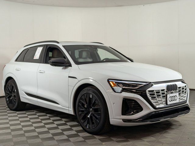 2024 Audi Q8 e-tron Prestige