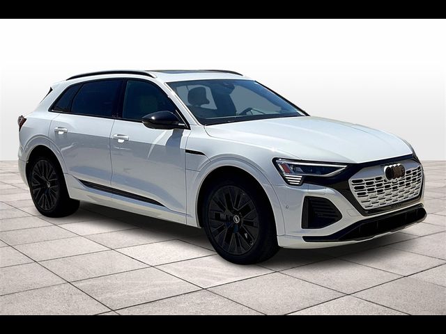 2024 Audi Q8 e-tron Prestige