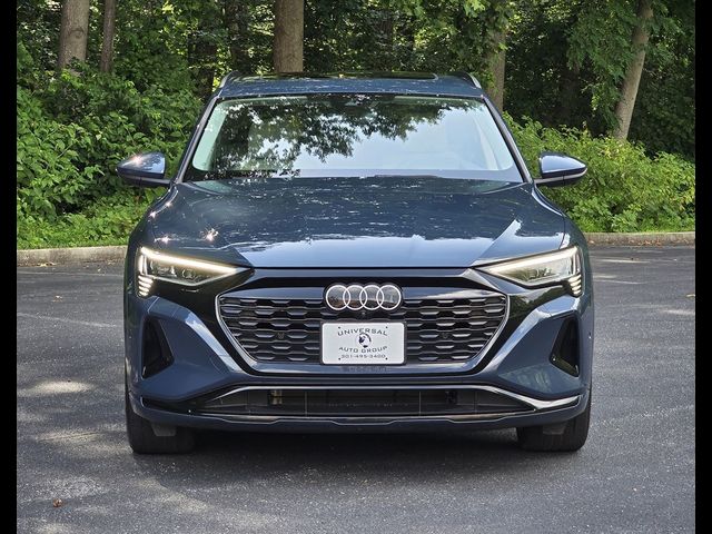 2024 Audi Q8 e-tron Prestige