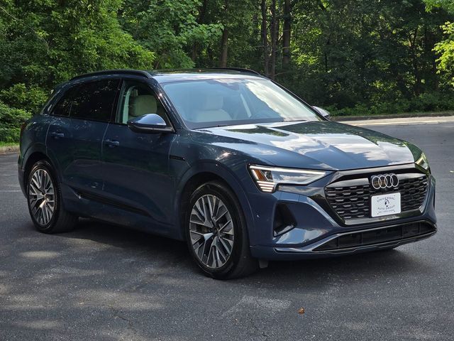 2024 Audi Q8 e-tron Prestige