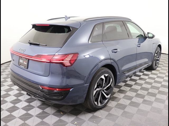 2024 Audi Q8 e-tron Prestige