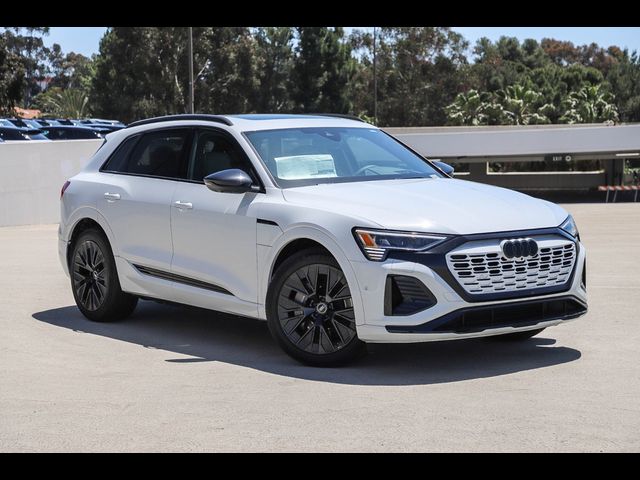 2024 Audi Q8 e-tron Prestige