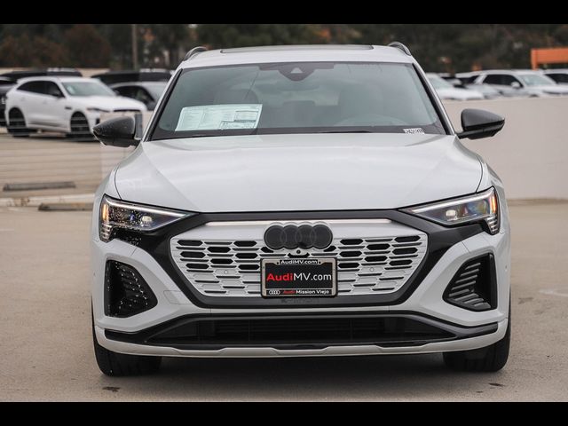 2024 Audi Q8 e-tron Prestige