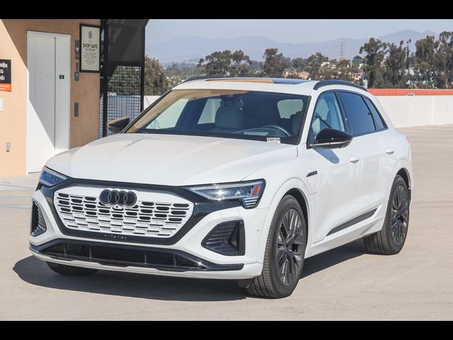 2024 Audi Q8 e-tron Prestige