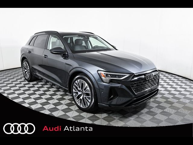 2024 Audi Q8 e-tron Prestige