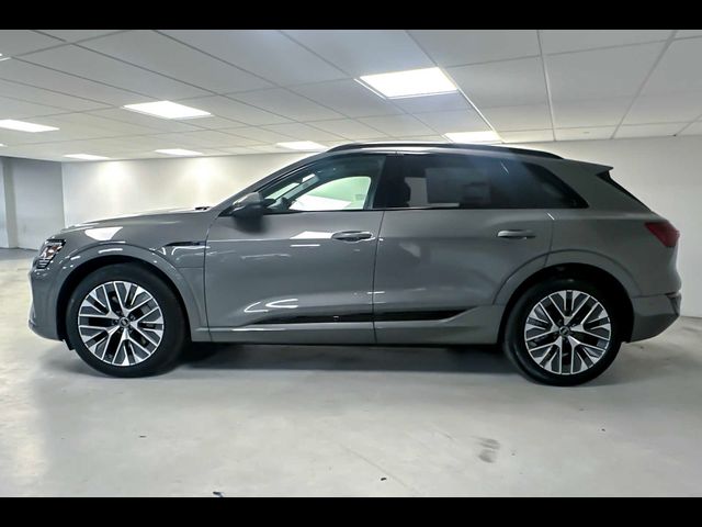 2024 Audi Q8 e-tron Prestige