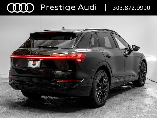 2024 Audi Q8 e-tron Prestige