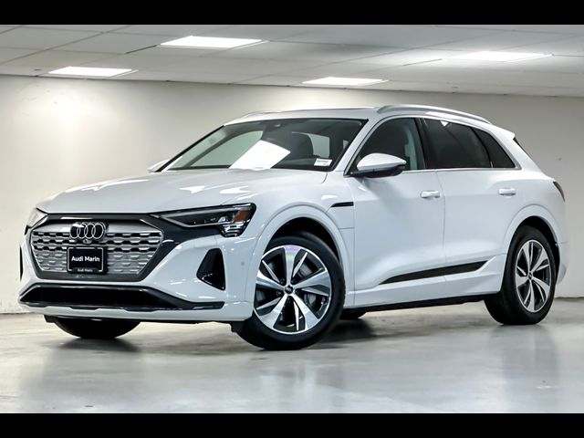 2024 Audi Q8 e-tron Prestige