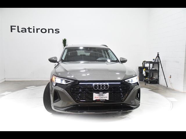 2024 Audi Q8 e-tron Prestige