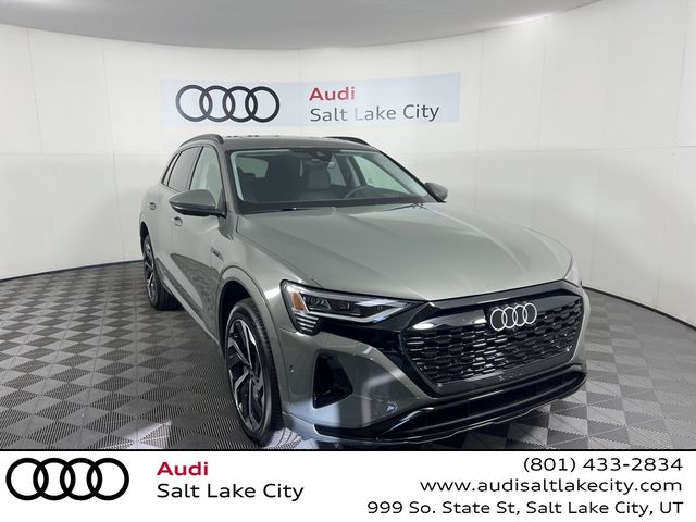 2024 Audi Q8 e-tron Prestige