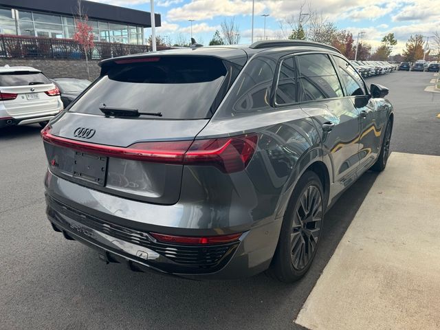 2024 Audi Q8 e-tron Prestige