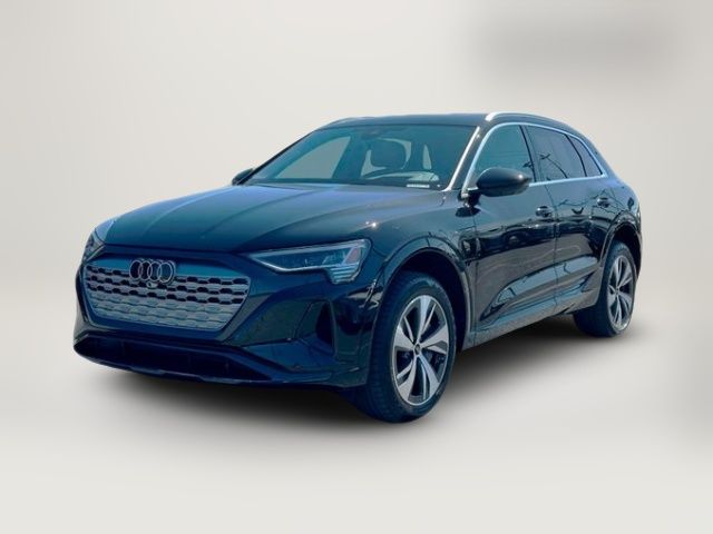 2024 Audi Q8 e-tron Prestige