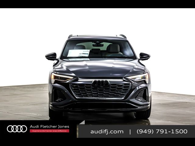 2024 Audi Q8 e-tron Prestige