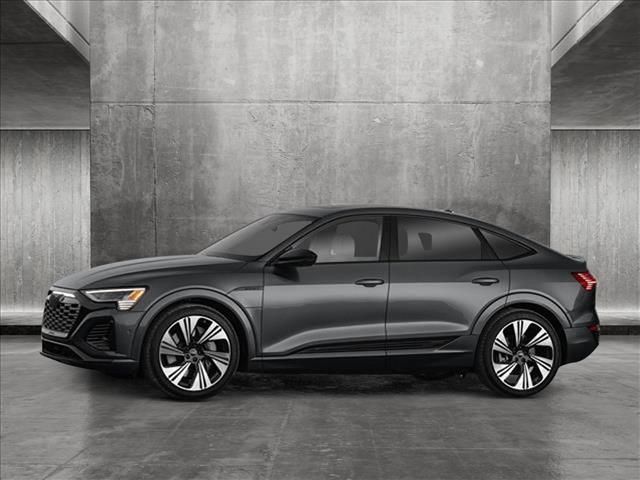 2024 Audi Q8 e-tron Prestige