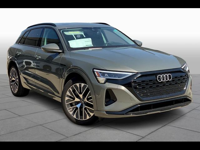 2024 Audi Q8 e-tron Prestige