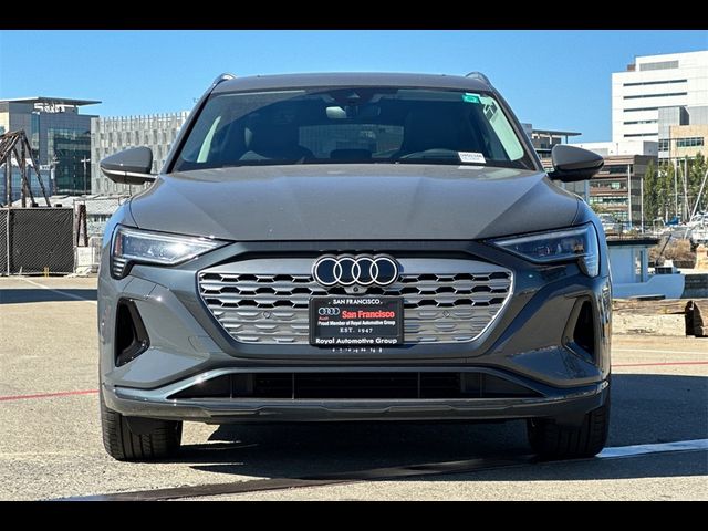 2024 Audi Q8 e-tron Prestige