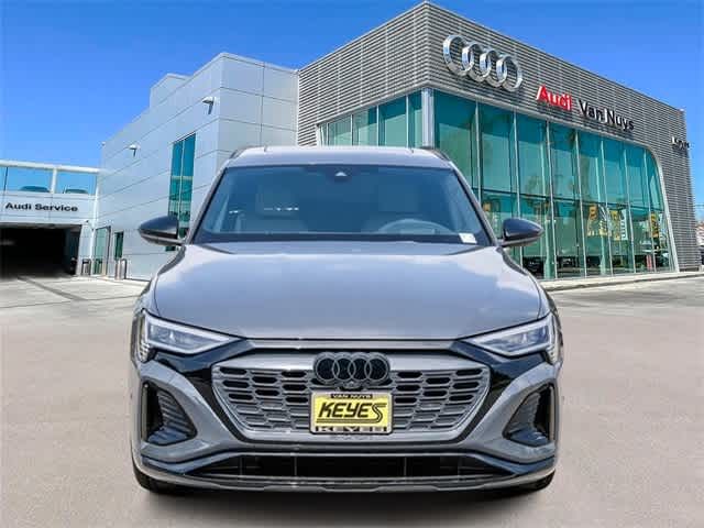 2024 Audi Q8 e-tron Prestige