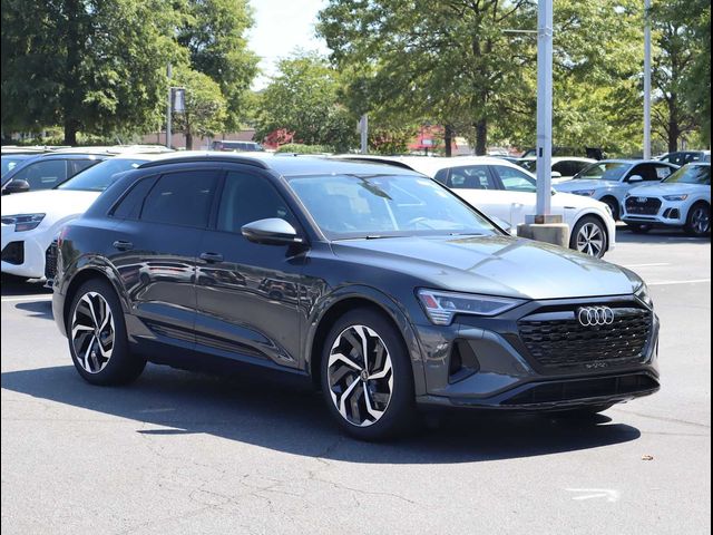 2024 Audi Q8 e-tron Prestige