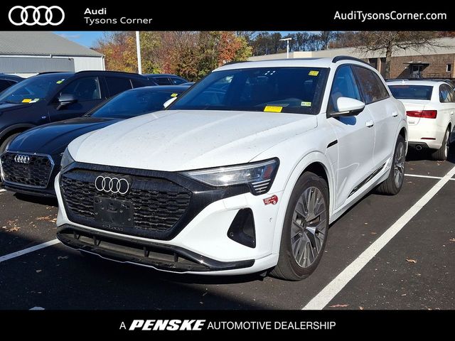 2024 Audi Q8 e-tron Prestige